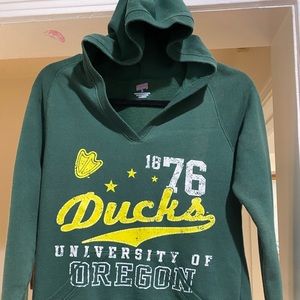 Oregon Ducks hooded sweatshirt